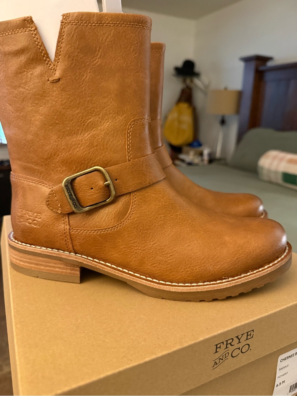 FRYE AND CO. Saddle Tan Leather Short Harness Boots